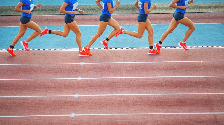 喷气机主帅谈本轮输球原因：天气这么热，比赛就不能推迟吗？