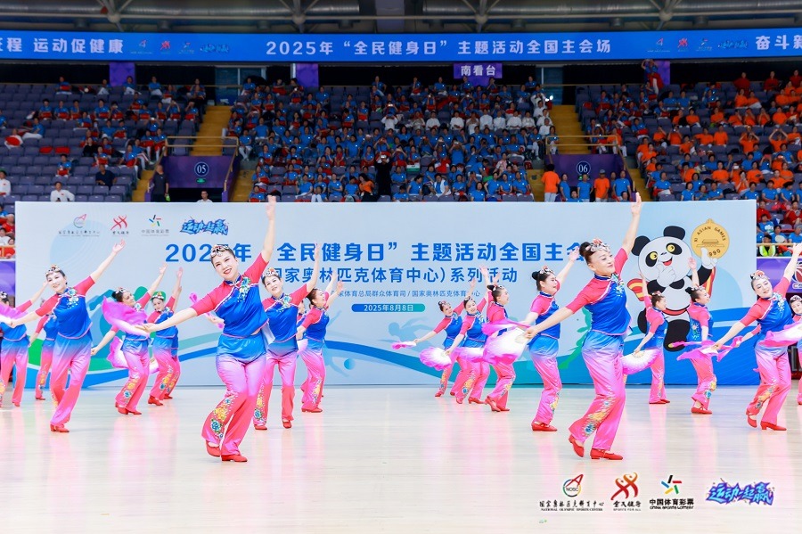 遮天蔽日！田雨补防高高跃起 大帽扇飞罗凯文上篮