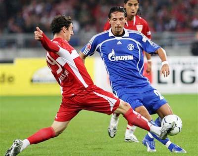 传球还是高 传球还是高