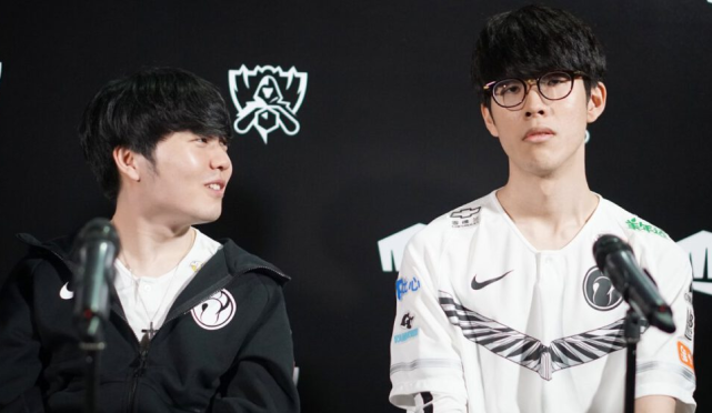 多方面因素 多方面因素