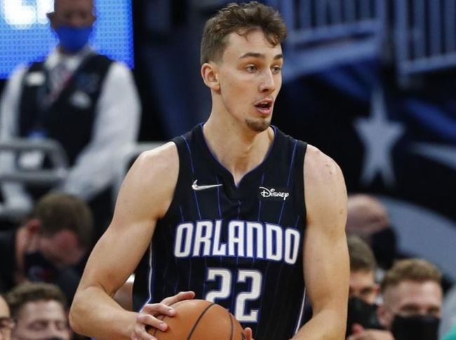 她拼尽全力 她拼尽全力