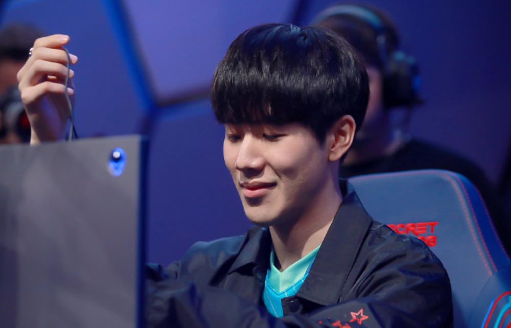 勇士擒篮网 勇士擒篮网